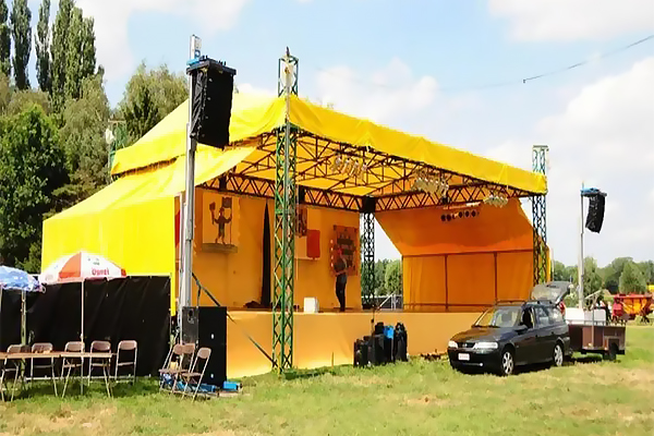 يوفر نظام الصوت LiHui-The Array صوتًا ممتازًا أثناء الاحتفال بيوم المدينة